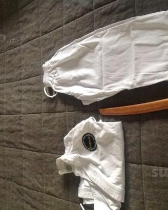 Divisa da karate professionale