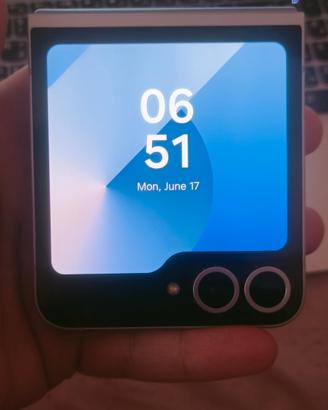 Samsung Z Flip 6 – Schermo interno rotto – Ancora 