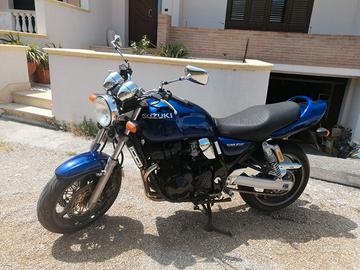 Suzuki GSX 750 - 2001