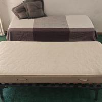 Struttura letto estraibile + materassi