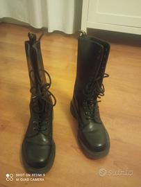 Dr.Martens nere