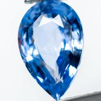 Zaffiro Naturale blu da 2.90 carati, certificato