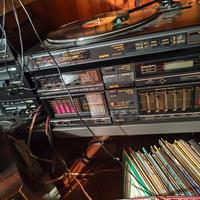 completo Sanyo giradischi, tuner e amplificatore 