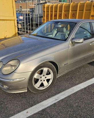 MERCEDES-BENZ E 270 CDI cat Avantgarde