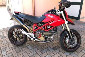 Ducati hypermotard 1100S
