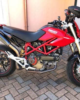 Ducati hypermotard 1100S