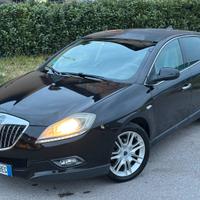 Lancia Delta 1.6 Mjt