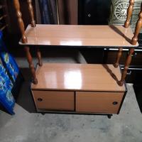 mobiletto a ripiani vintage