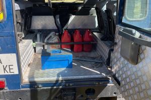 LAND ROVER Defender - 2002