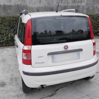 AUTO FIAT PANDA