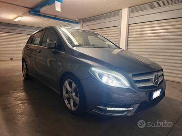 MERCEDES CLASSE B 180 