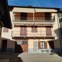 Casa indipendente in centro paese