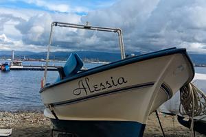 Gozzo Acquamarine in vetroresina da 5,20 mt