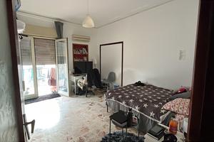 Stanza singola in zona piazza Santa Maria di Gesù