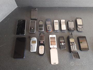 Cellulari vari modelli vintage