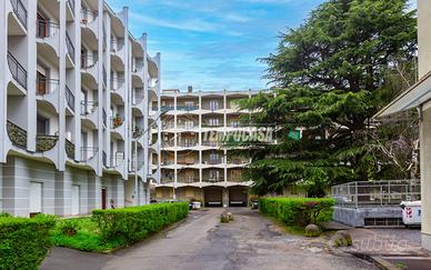 4 LOCALI con BOX AUTO e CANTINA in STABILE in FASE