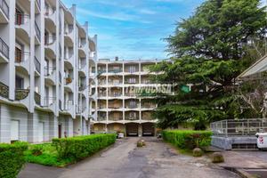 4 LOCALI con BOX AUTO e CANTINA in STABILE in FASE