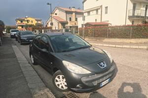Peugeot 206+  1.1 Benzina 60CV–Neopatentati 