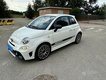 Abarth 595 anno 2022