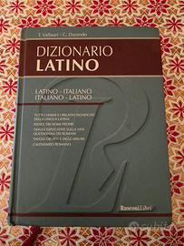 DIZIONARIO DI LATINO