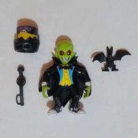 Little Dracula Figure Light Up Eyes! 1991 Bandai