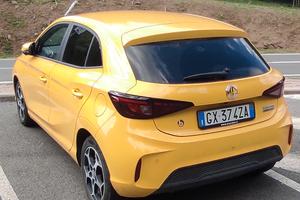 MG3 HYBRID LUXURY 
