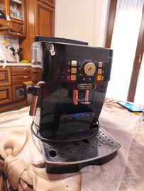 de longhi Magnifica S