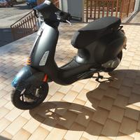 Piaggio Vespa 50 Super sport