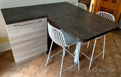 Penisola con mobiletto e sgabelli da cucina STOSA