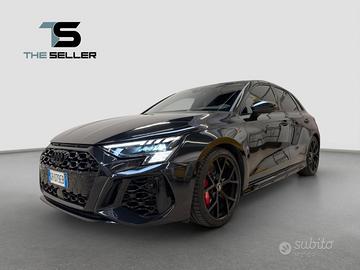 Audi RS3 Sportback 2.5 tfsi quattro s-tronic*CARBO