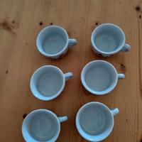 Sei tazze in porcellana ancora nuove