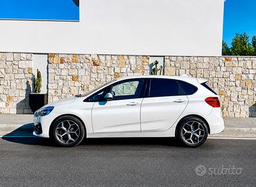 Bmw serie 2 A.T. 216d Automatica SCA.MBIO