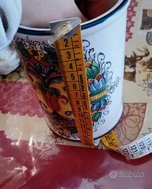 Vasetto dipinto a mano