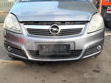 PARAURTI ANT. OPEL ZAFIRA «B» (2005)