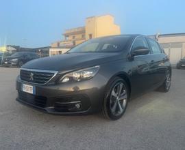 PEUGEOT 308 1.6 HDI 120CV BERLINA FULL LED MY18
