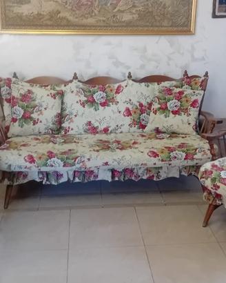 Salotto - Divano e poltrone a dondolo