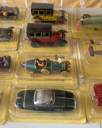 Lotto 11 Modellini  Aeromobili-Dirigibili-Auto