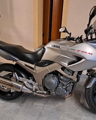 YAMAHA TDM900 2002