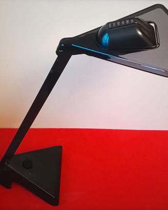 Lampada Arteluce anni 70 mod. Mantis a 420