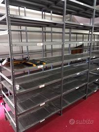 scaffali per Magazzini ecc.