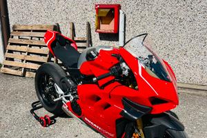 Ducati panigale v4r