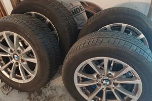ruote BMW  205/60 16R con gomme invernalii
