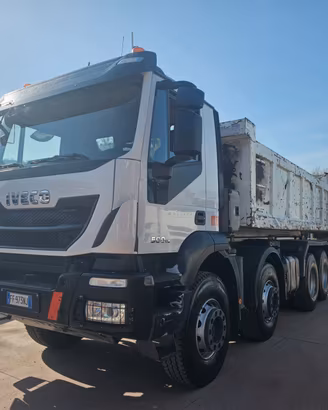 IVECO TRAKKERS SCARRABILE