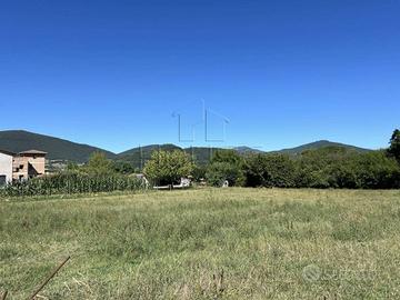 Terreno di 1200 m² a Perugia
