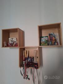 Mobili quadrati in bambù