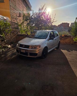vendiamo fiat punto classic 2010 tuning