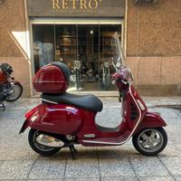 Vespa gts 250