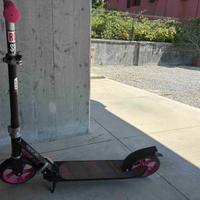 Monopattino Oxelo Mid7 con accessori