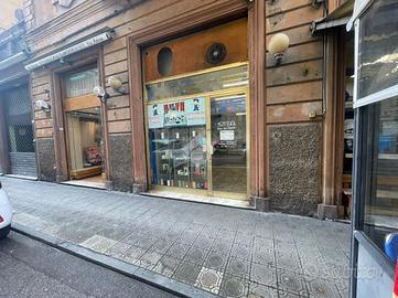 NEGOZIO A RAPALLO