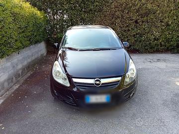 Opel Corsa 1.2 benzina 5 porte